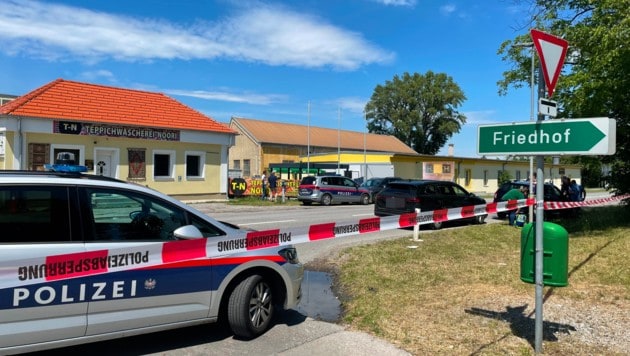 ZU den tödlichen Schüssen war es gegenüber eines Friedhofs in Traiskirchen gekommen. 