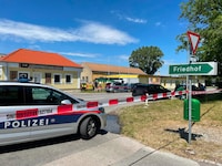 Zu den tödlichen Schüssen war es gegenüber eines Friedhofs in Traiskirchen gekommen. 