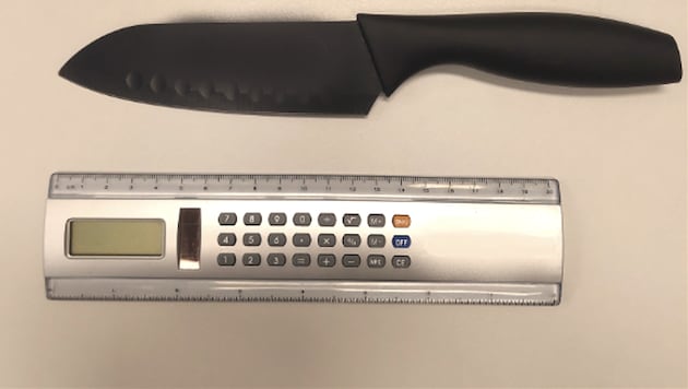 Mit dem Messer soll der Verdächtige den beiden Männern über das Areal gefolgt sein.