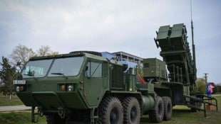 Trump ist mächtig sauer auf den Kriegsherrn Putin, jetzt will er der EU ...