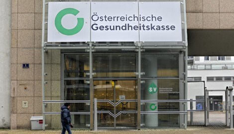 Die Österreichische Gesundheitskasse steht unter Spardruck – nun werden weitere Leistungen ...