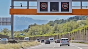 Auf dem Großteil des Tiroler Autobahnnetzes herrscht der „IG-L“-Hunderter.