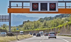 Auf dem Großteil des Tiroler Autobahnnetzes herrscht der „IG-L“-Hunderter.