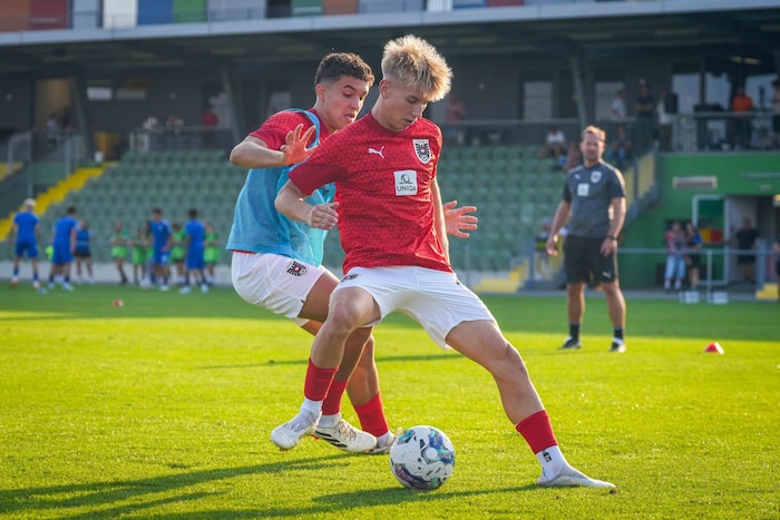 Jakob Pokorny (re.) schaffte es über Salzburg.