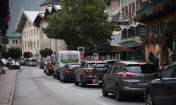 Verkehrswahnsinn in Gollling.