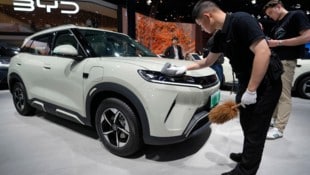 Der Aktienkurs von BYD ist seit 23. Mai um mehr als 24 Prozent gefallen – ein Grund dafür sind ...