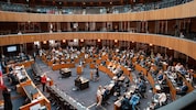 Österreichs Nationalrat hat sich in die Sommerpause verabschiedet und Bilanz gezogen.