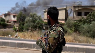 Ein Kämpfer in der syrischen Provinz Suweida
