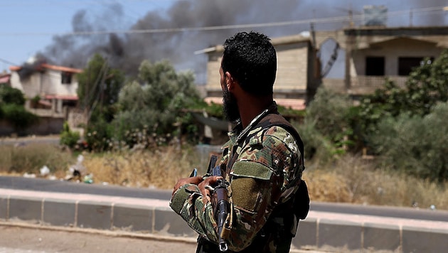 Ein Kämpfer in der syrischen Provinz Suweida