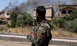Ein Kämpfer in der syrischen Provinz Suweida