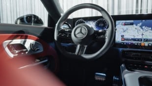 Mit dem Einbeziehen von Privatfahrzeugen will Mercedes eine erheblich größere Menge an Daten zur ...