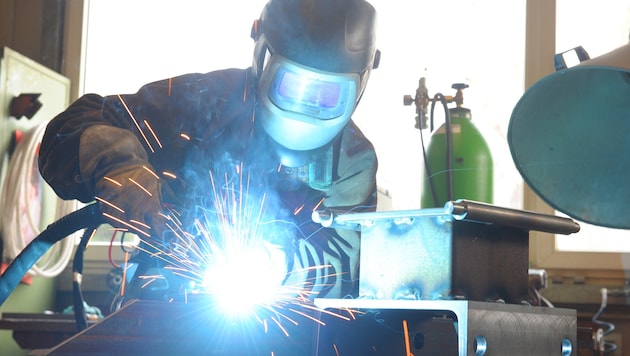 Bei der Industrie in NÖ ist Feuer am Dach, die Betriebe stehen unter Druck.