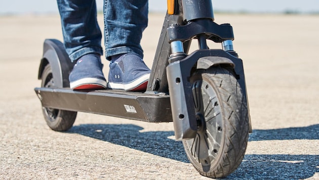 Die Gefahr der E-Scooter wird oft unterschätzt.