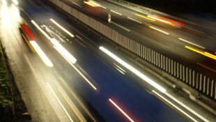 Auf Höhe Stams wurde der Tempobolzer von der Polizei aus dem Verkehr gezogen (Symbolbild).