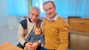 Ein glückliches Familienbild – drei Generationen tragen den Namen Volkart Kienzl. Auch der ...