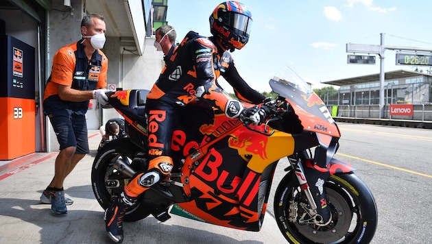 Maske in der Box, keine Zuschauer auf der Tribüne – so sah die MotoGP 2020 aus