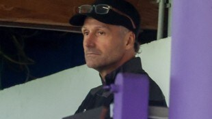 Neuzugänge im Blick? Austria-Sportboss Kirchler lässt Kontakte spielen.