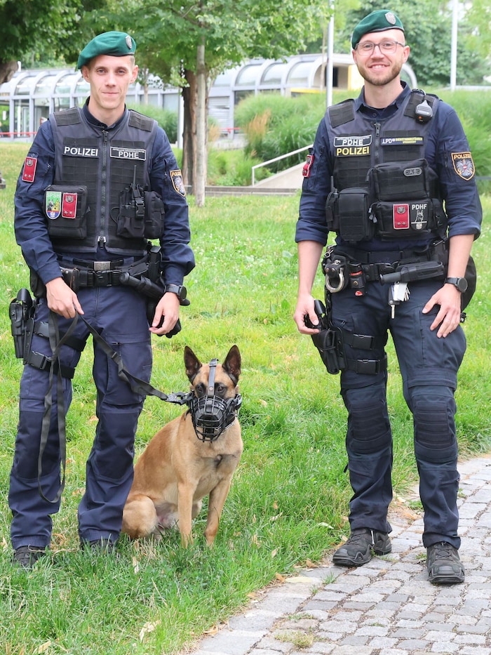 Die Schwerpunktaktion mit 18 uniformierten Beamten und elf Kriminalbeamten in Zivil dauerte am ...