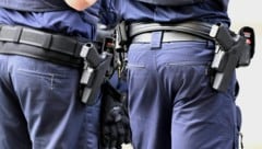 Das vermeintliche Opfer behauptet, der Polizist habe sie geboxt und gedroht, sie „ordentlich ...