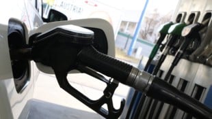 HVO-Diesel gibt es auf einigen Tankstellen und wird vor allem im Transport eingesetzt.
