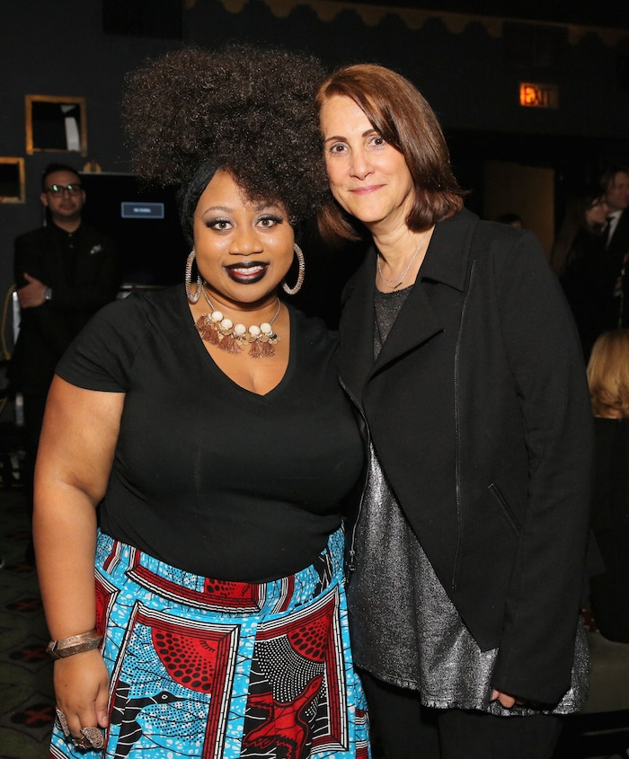 Robin Kaye mit „American Idol“-Kandidatin La‘Porsha Renae