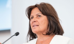 AK-Chefin Renate Anderl