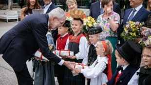Ein Staatsoberhaupt zum Anfassen: Alexander Van der Bellen.
