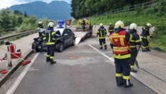 An beiden Fahrzeugen entstand ein Totalschaden.