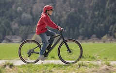 E-Bikes boomen – mit Folgen. Im Vorjahr starben bundesweit 20 Elektroradler, heuer sind schon ...