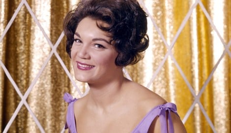 Connie Francis schuf Hits wie „Die Liebe ist ein seltsames Spiel“. Jetzt starb die Sängerin im ...