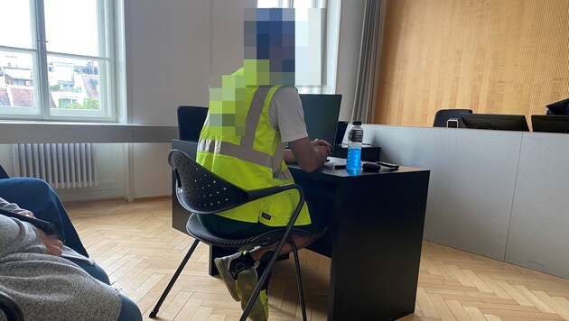 Trotz aller Unschuldsbeteuerungen wurde der Kurde am Ende zu einer Geldstrafe in Höhe von 5400 ...