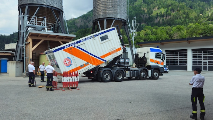 Das Weiße Kreuz Südtirol half mit.