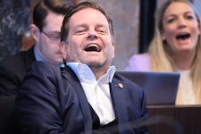 Das Lachen ist ihm wohl vergangen: Der Landtag soll nämlich die Immunität von Markus Abwerzger ...