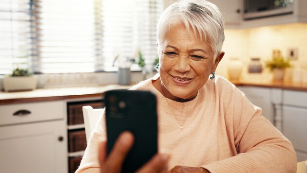 Senioren im Internet: Die meisten unter 80 sind schon „drin“ – von den Über-Achtzigjährigen aber ...