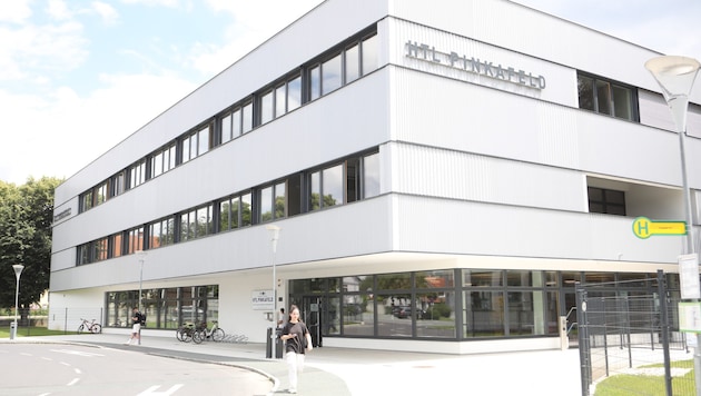 Im Antonifeld von Pinkafeld – betroffen auch der Bereich rund um die HTL – wird das Parken 2026 ...