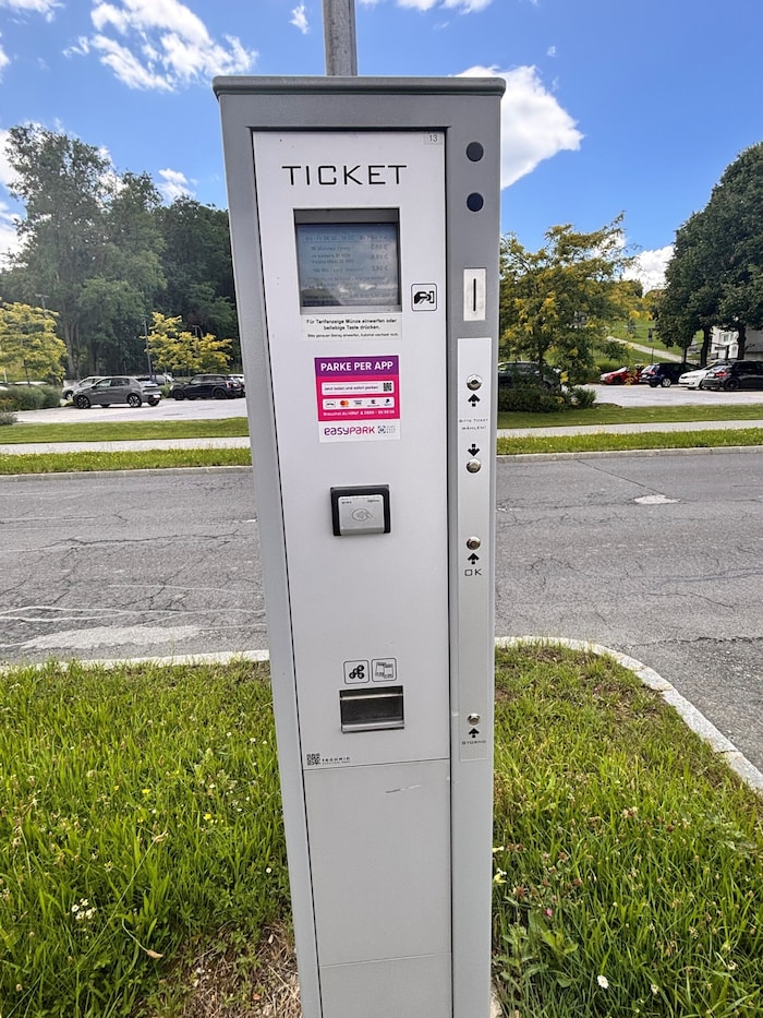 Bezahlt werden kann per EasyPark-App oder an Parkautomaten – wie auch schon in Eisenstadt und ...