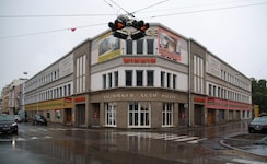 Der historische Autopalast soll  zum Vorzeigeprojekt für Wohnen und Gewerbe werden.