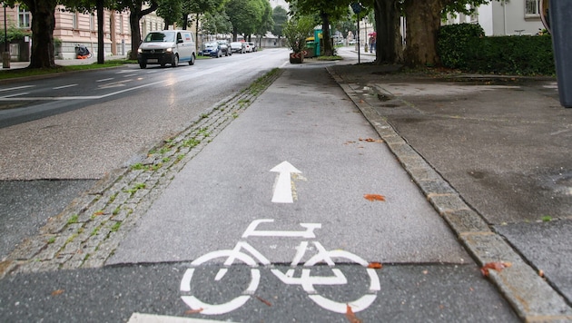 Der Radweg wird saniert.