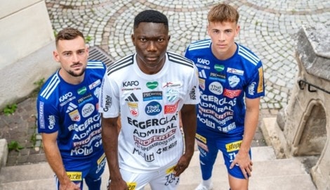 Jürgen Heil, Youba Diarra und Fabian Wilfinger (von links) in der neuen „Wäsch“.