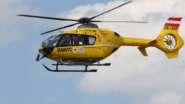 „Christophorus 12“ brachte den Elfjährigen ins LKH Graz.