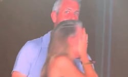 Die Coldplay-„Kiss-Cam“ zeigte Ex-Astronomer-CEO Andy Byron (50) und seine Personalchefin ...