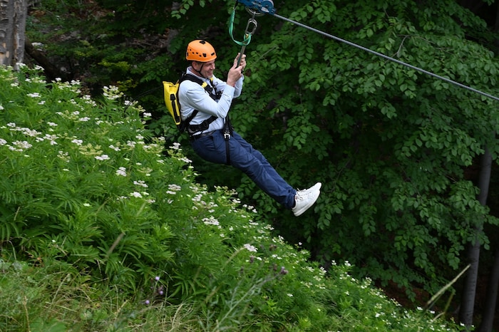 200 Meter über dem Ort geht es durch die Luft!