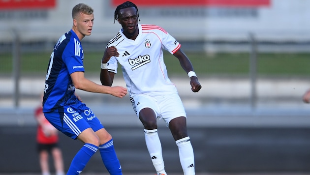 Kriegte sich mit Englands elffachem Nationalspieler Tammy Abraham kurz in die Haare: Sulzner.
