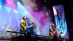 Mit rockigen Riffs und einfühlsamen Klavier- klängen begeisterte das Austropop-Duo Edmund.