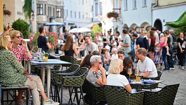 Beliebt, aber konfus geregelt: die Schanigärten in Linz.