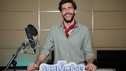 Alvaro Soler spricht in „Die Schlümpfe: Der große Kinofilm“ den Schlumpf ohne Namen.