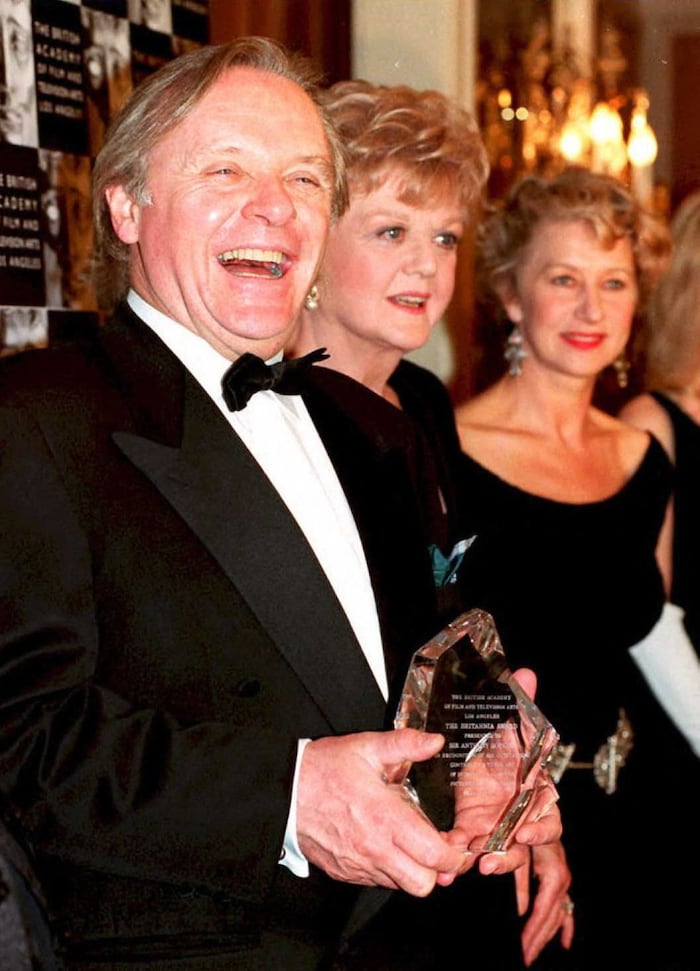 Sir Anthony Hopkins, Angela Lansbury und Helen Mirren (r.) im Jahr 1995