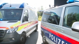 Neben Polizei und Rettung standen bei der Massenkarambolage auch die FF Seeboden und ein ...