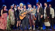 Die Uraufführung des Musicals „Augustin“ in Amstetten begeisterte restlos. 