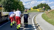 In Köflach verletzte sich ein 58-jähriger Motorradfahrer am Oberschenkel.